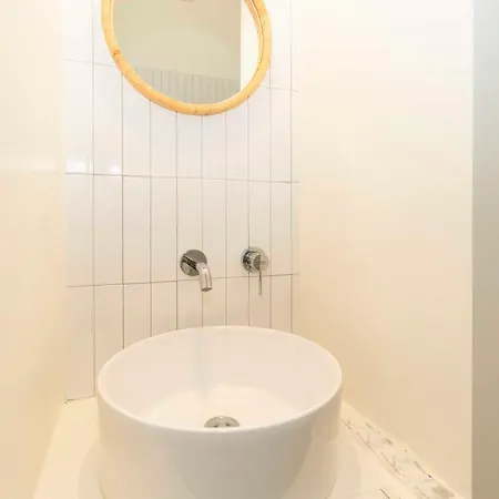 Aurora Lovely Flat With Balcony Apartment Turin